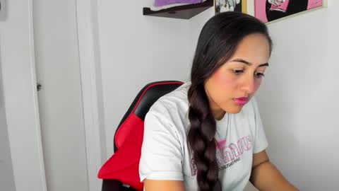 sofiia rodriguez online show from September 22, 2025, 12:51 pm