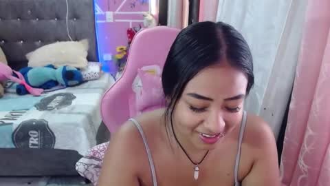 Snapshot of sofiiadreams chatting on January 16, 2025, 12:02 am sofia Dreams online show from January 16, 2025, 12:02 am