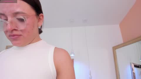 Sofi agudelo online show from February 25, 2025, 10:37 am