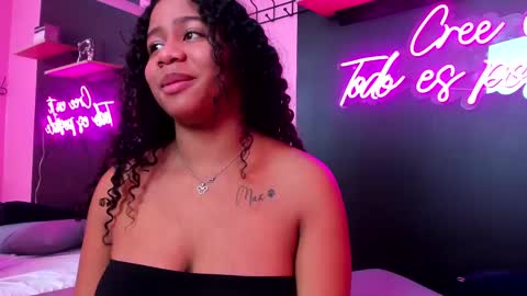 Snapshot of sofiifox chatting on March 8, 2025, 5:01 pm sofiifox online show from March 8, 2025, 5:01 pm