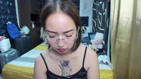 Snapshot of soft_angel8 chatting on November 20, 2025, 3:12 pm Angel online show from November 20, 2025, 3:12 pm