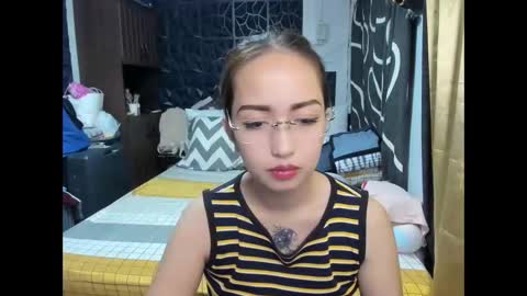 Snapshot of soft_angel8 chatting on November 22, 2025, 2:38 pm Angel online show from November 22, 2025, 2:38 pm