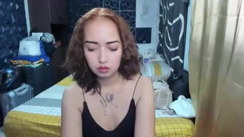 Snapshot of soft_angel8 chatting on November 30, 2025, 3:16 pm Angel online show from November 30, 2025, 3:16 pm