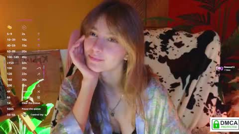 Snapshot of soft_animal chatting on September 13, 2025, 7:08 am E online show from September 13, 2025, 7:08 am