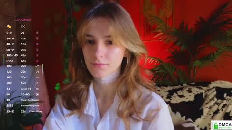 Snapshot of soft_animal chatting on October 4, 2025, 8:01 am E online show from October 4, 2025, 8:01 am