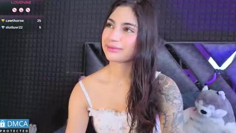 Sol  online show from November 15, 2025, 7:10 pm