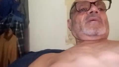 ELLIOTT online show from December 20, 2025, 6:37 pm