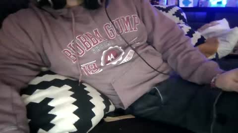 Snapshot of solosolosolo99 chatting on January 19, 2025, 2:36 am whiterabbit online show from January 19, 2025, 2:36 am