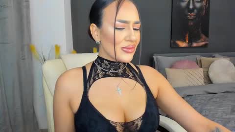 Snapshot of sonia__rey chatting on February 23, 2025, 9:16 pm Sonia  Rey online show from February 23, 2025, 9:16 pm