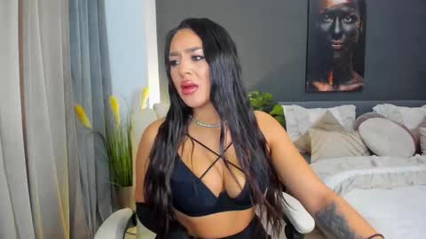 Snapshot of sonia__rey chatting on October 24, 2025, 9:06 am Sonia  Rey online show from October 24, 2025, 9:06 am