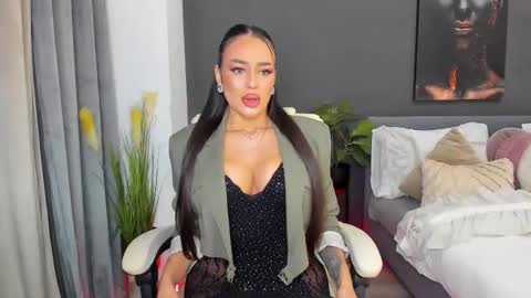 Snapshot of sonia__rey chatting on November 23, 2025, 7:02 pm Sonia Rey online show from November 23, 2025, 7:02 pm