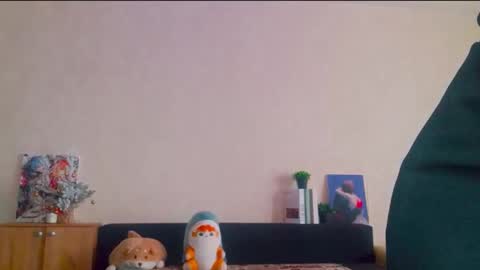 Snapshot of sonya_mikki chatting on December 15, 2025, 8:07 am Sonya online show from December 15, 2025, 8:07 am