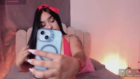 Snapshot of soofii_james chatting on September 30, 2025, 11:04 am sofi online show from September 30, 2025, 11:04 am