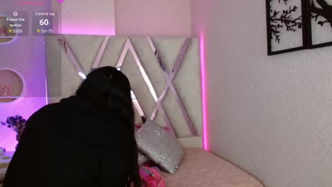 Shophi online show from January 28, 2025, 11:06 am