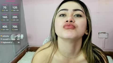 Sophia online show from March 5, 2025, 6:12 pm