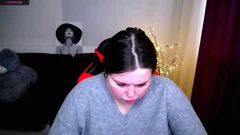 Snapshot of sophia__olsen chatting on March 1, 2025, 9:40 am sophia__olsen online show from March 1, 2025, 9:40 am