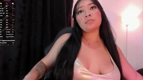 Snapshot of sophia_brunett chatting on February 9, 2025, 3:32 am Sophia online show from February 9, 2025, 3:32 am