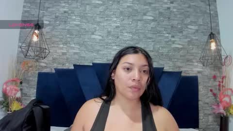 Snapshot of sophia_brunett chatting on October 11, 2025, 12:04 pm Sophia online show from October 11, 2025, 12:04 pm
