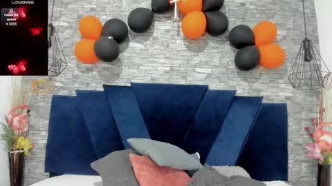 Snapshot of sophia_brunett chatting on November 3, 2025, 11:55 am Sophia online show from November 3, 2025, 11:55 am