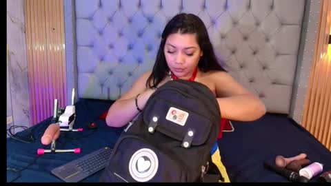 Snapshot of sophia_brunett chatting on December 14, 2025, 11:59 am Sophia online show from December 14, 2025, 11:59 am