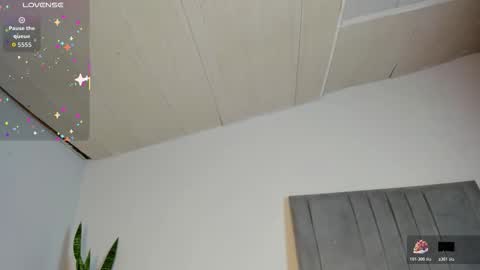 Snapshot of sophia_ebony___ chatting on October 18, 2025, 12:17 pm sophia_ebony___ online show from October 18, 2025, 12:17 pm