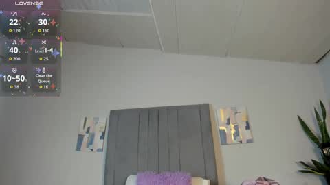 Snapshot of sophia_ebony___ chatting on November 16, 2025, 1:28 pm sophia_ebony___ online show from November 16, 2025, 1:28 pm