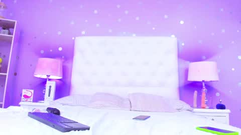 Sophia  online show from December 5, 2024, 7:06 pm