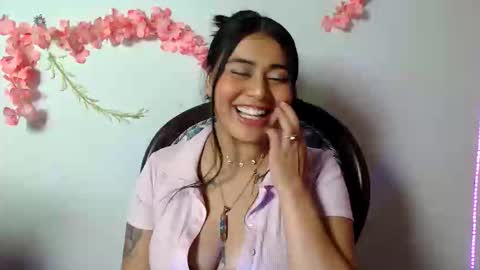 sophia online show from October 21, 2025, 12:11 am