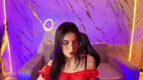 sophiadoll_tf online show from September 29, 2025, 8:13 pm