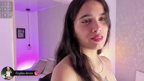 Sophia  online show from November 20, 2025, 5:07 am