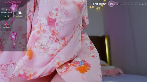Sophia online show from October 4, 2025, 7:12 pm