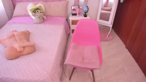 Snapshot of sophiaparker_ chatting on March 5, 2025, 11:28 am online show from March 5, 2025, 11:28 am