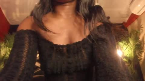 Snapshot of sophiasmiths_ chatting on March 9, 2025, 3:27 pm SophiaSmiths online show from March 9, 2025, 3:27 pm