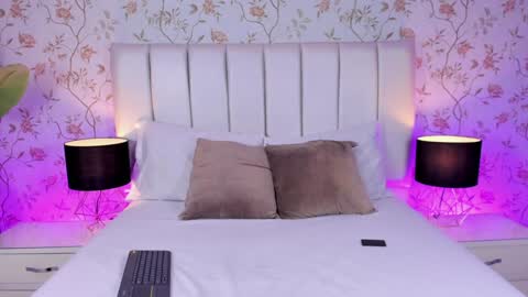 Snapshot of sophie_deargb chatting on December 27, 2024, 7:35 pm Sofia  santodomingo online show from December 27, 2024, 7:35 pm