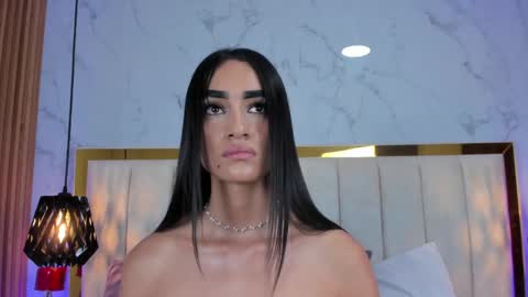 Snapshot of sophie_deargb chatting on February 7, 2025, 11:03 pm Sofia  santodomingo online show from February 7, 2025, 11:03 pm