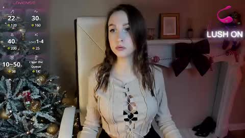 Snapshot of sophie_rocks chatting on December 8, 2024, 9:24 am Sophie online show from December 8, 2024, 9:24 am