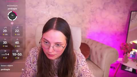 Snapshot of sophieedreams chatting on September 12, 2025, 7:25 pm sophieedreams online show from September 12, 2025, 7:25 pm