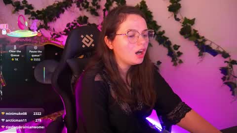 sophieedreams online show from November 22, 2025, 3:27 am