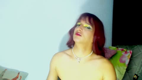 Snapshot of sophiehillsxo chatting on January 24, 2025, 8:44 am sophiehillsxo online show from January 24, 2025, 8:44 am