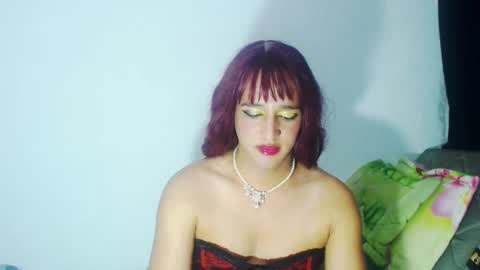 Snapshot of sophiehillsxo chatting on February 2, 2025, 1:19 pm sophiehillsxo online show from February 2, 2025, 1:19 pm