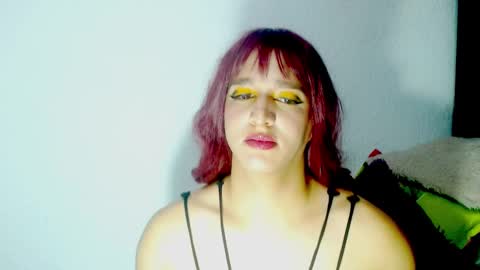 Snapshot of sophiehillsxo chatting on February 20, 2025, 8:17 am sophiehillsxo online show from February 20, 2025, 8:17 am