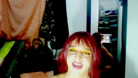 Snapshot of sophiehillsxo chatting on February 22, 2025, 3:56 am sophiehillsxo online show from February 22, 2025, 3:56 am