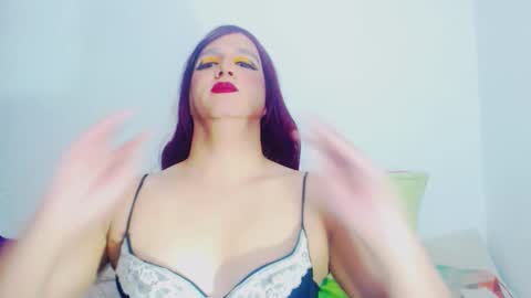 Snapshot of sophiehillsxo chatting on December 14, 2025, 3:12 am sophiehillsxo online show from December 14, 2025, 3:12 am