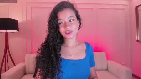 Snapshot of sophiehouston_ chatting on September 11, 2025, 4:12 am Sophie Houston online show from September 11, 2025, 4:12 am