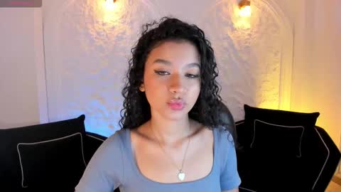 Snapshot of sophiehouston_ chatting on September 25, 2025, 2:48 am Sophie Houston online show from September 25, 2025, 2:48 am