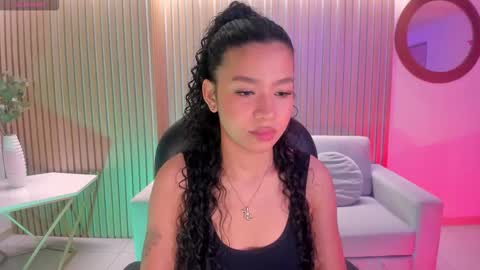 Snapshot of sophiehouston_ chatting on October 7, 2025, 4:20 am Sophie Houston online show from October 7, 2025, 4:20 am