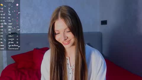 Lina online show from December 4, 2025, 4:48 pm