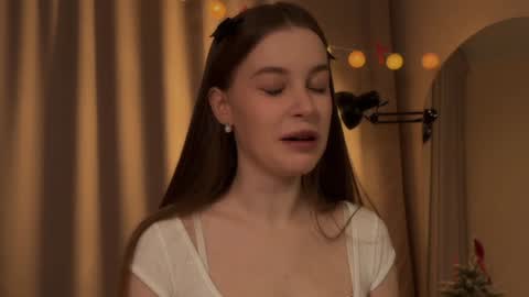 Sophie  Next stream  3 online show from December 15, 2024, 5:10 pm