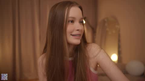 Sophie  Next stream  3 online show from March 9, 2025, 6:21 pm