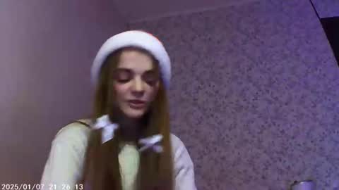 Sophie and my bestie Mandy    online show from January 6, 2025, 11:09 pm
